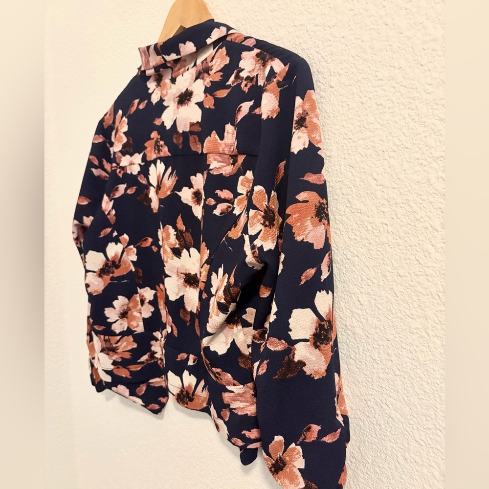 Iris Floral Drape Blazer - Picture 5 of 5